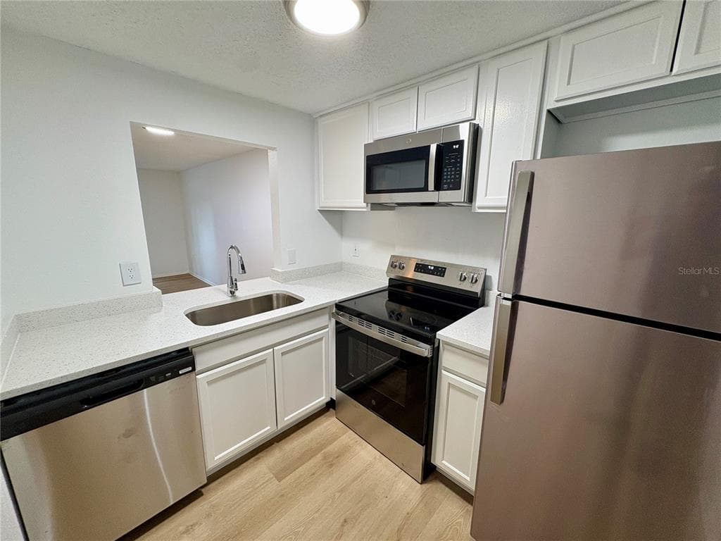 308 57TH AVENUE DRIVE E # A, BRADENTON, FL 34203 — zdjęcie 3