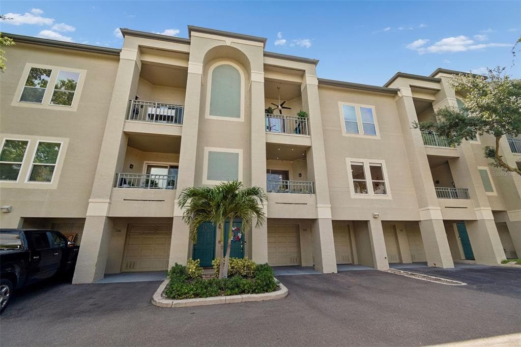 708 SEABOARD PLACE # 708, TAMPA, FL 33602