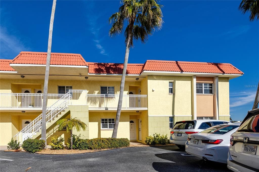 4103 GULF BOULEVARD # 209, ST PETE BEACH, FL 33706 — zdjęcie 2