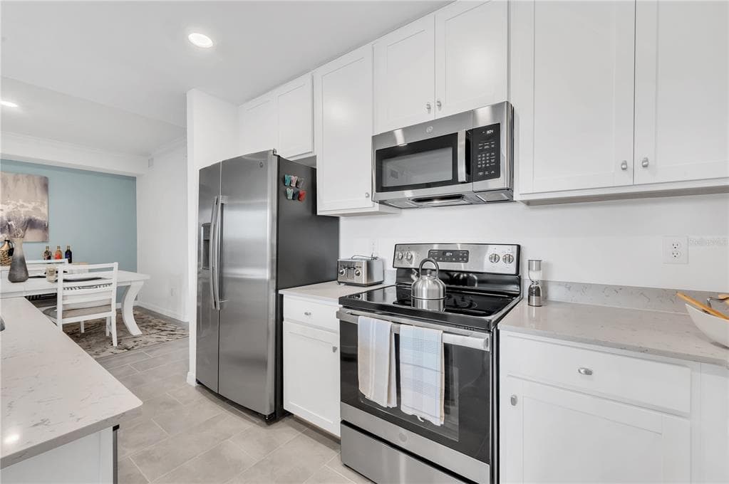 18114 GAWTHROP DRIVE # 201, LAKEWOOD RANCH, FL 34211 — zdjęcie 3