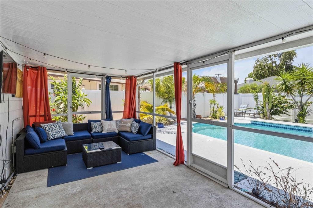 2713 W BRADDOCK STREET, TAMPA, FL 33607 — zdjęcie 3