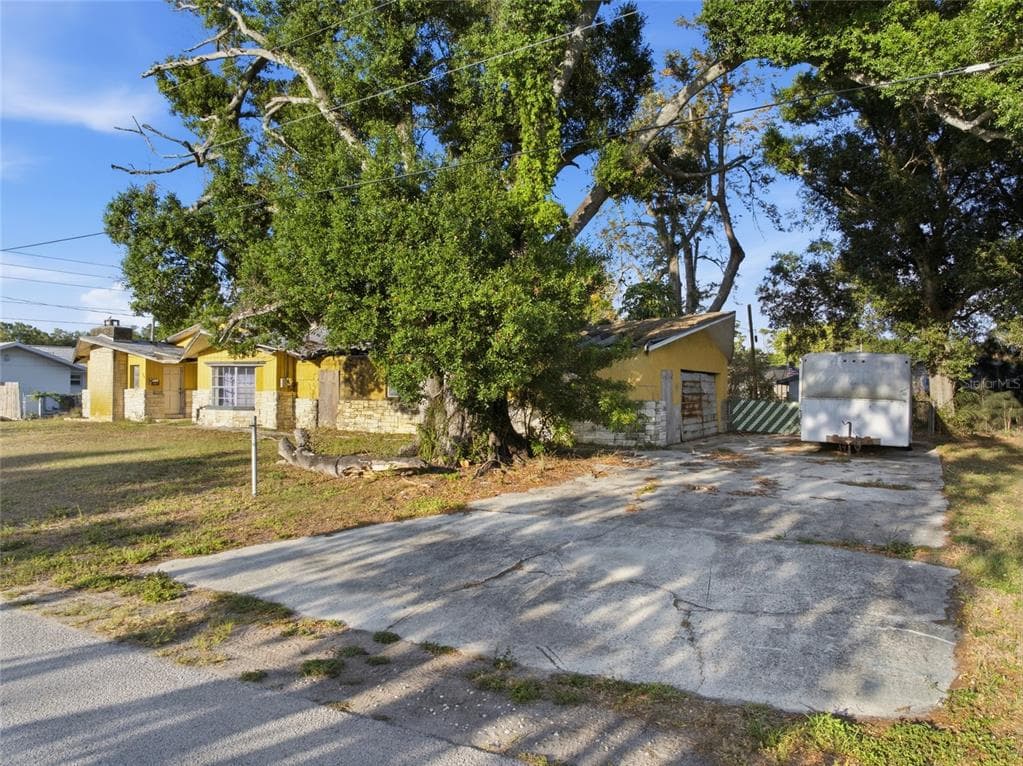 8181 61ST LANE N, PINELLAS PARK, FL 33781 — zdjęcie 2