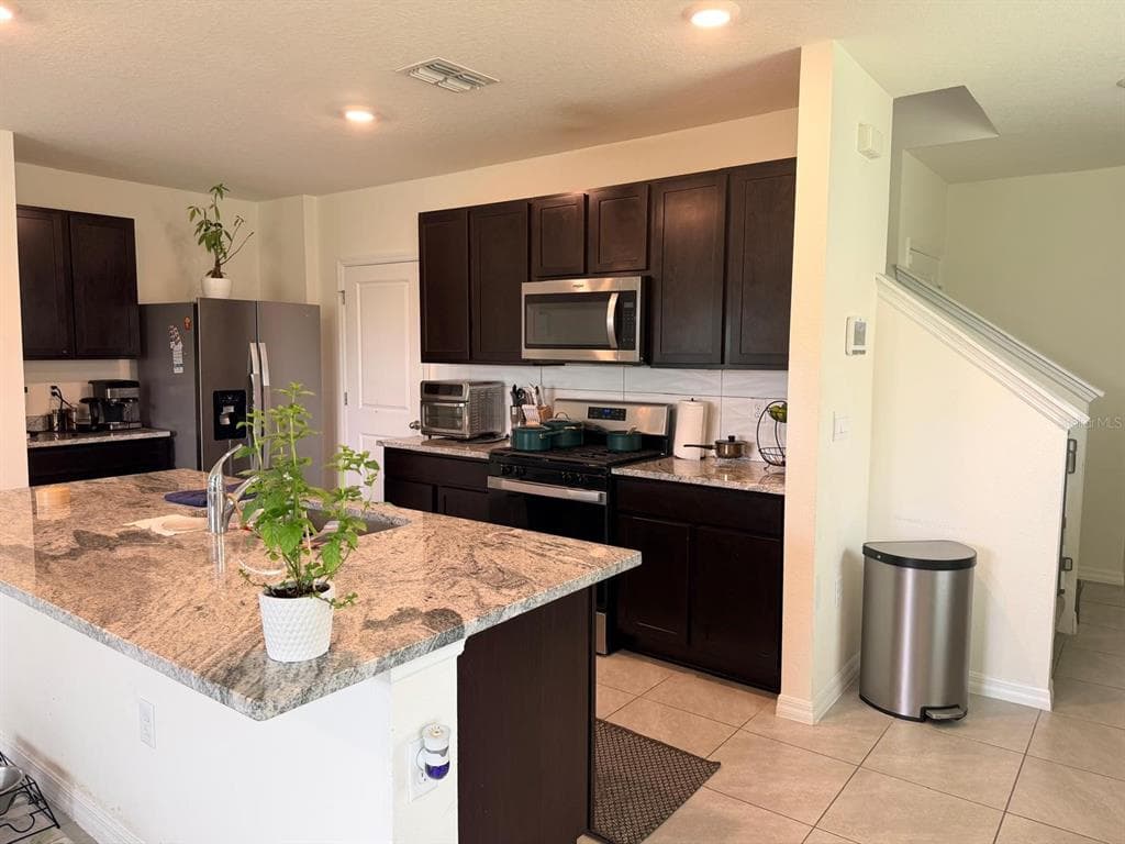 35665 SUNFLOWER HILL DRIVE, ZEPHYRHILLS, FL 33541 — zdjęcie 3