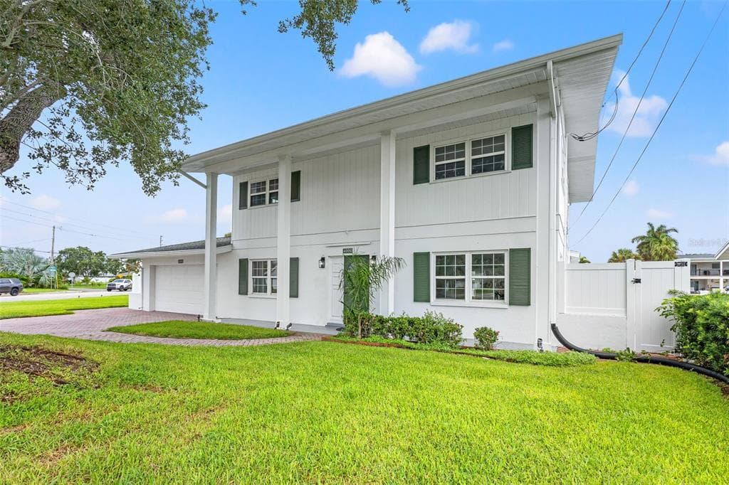 4000 14TH WAY NE, ST PETERSBURG, FL 33703 — zdjęcie 2