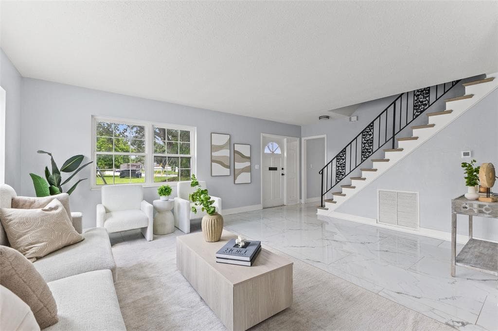 4000 14TH WAY NE, ST PETERSBURG, FL 33703 — zdjęcie 3