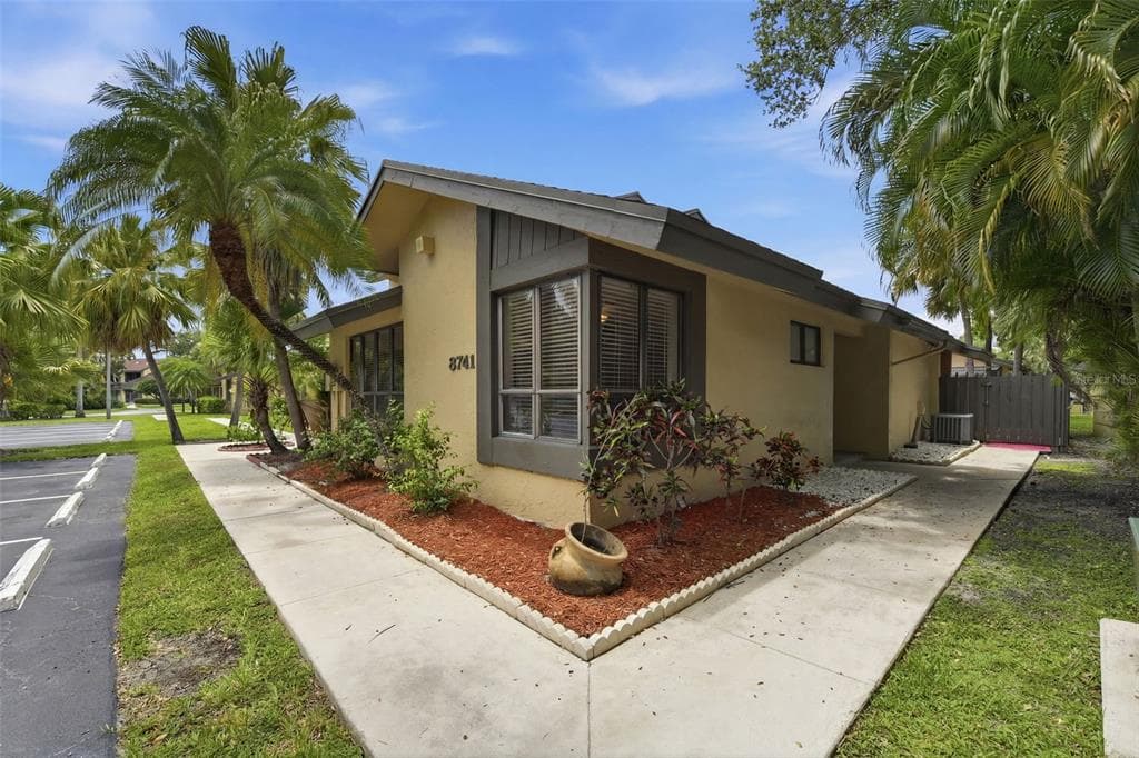 8741 CLEARY BOULEVARD, FORT LAUDERDALE, FL 33324 — zdjęcie 3