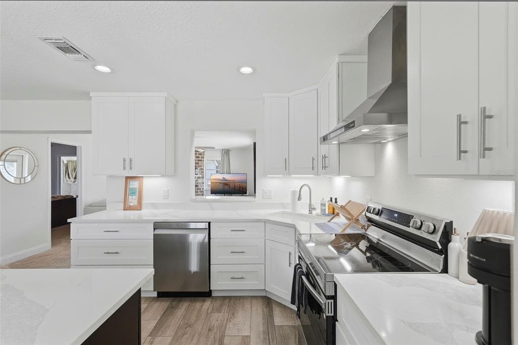 4145 HARRISBURG STREET NE, ST PETERSBURG, FL 33703 — zdjęcie 5