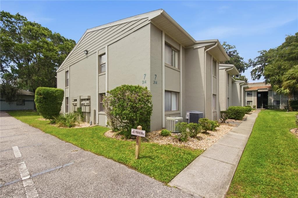 314 PALM COAST PARKWAY NE # 202, PALM COAST, FL 32137 — zdjęcie 2