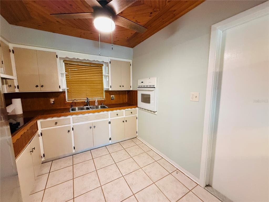 11537 63RD AVENUE, SEMINOLE, FL 33772 — zdjęcie 5