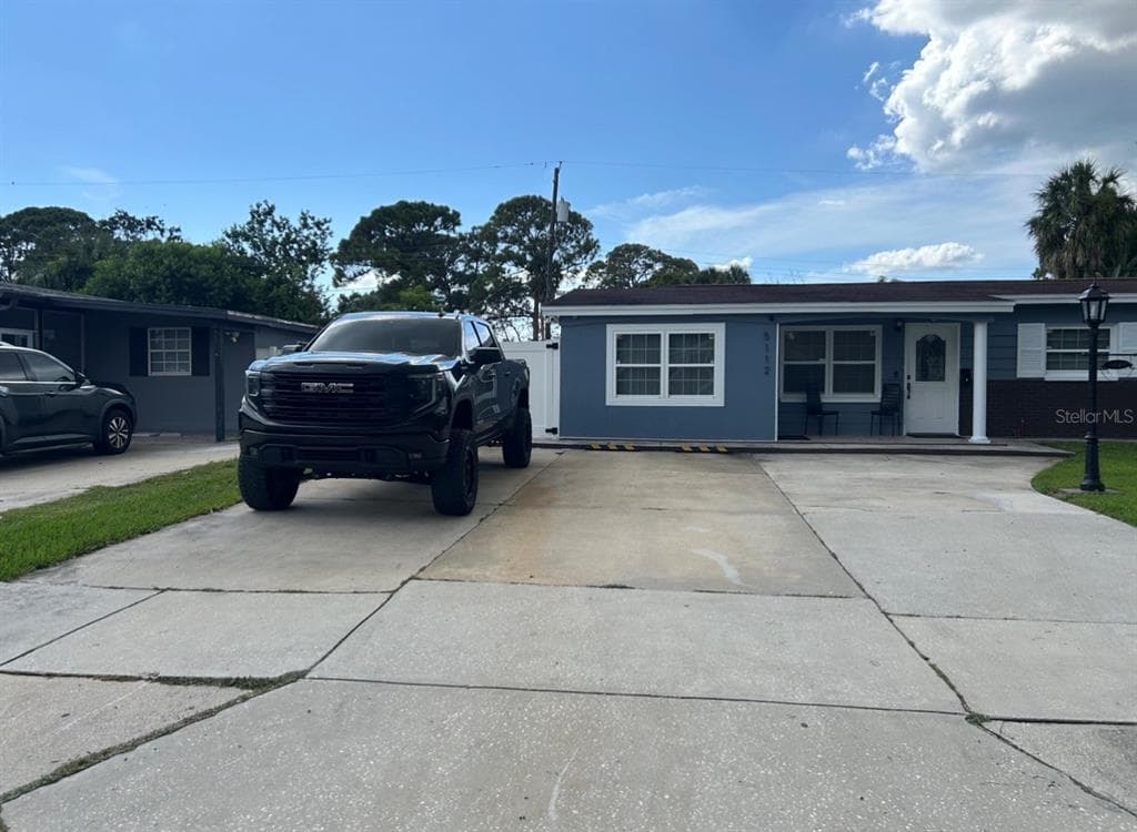5112 GATEWAY DRIVE, TAMPA, FL 33615 — zdjęcie 2
