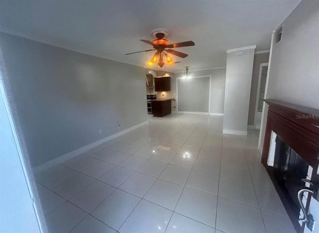 5112 GATEWAY DRIVE, TAMPA, FL 33615 — zdjęcie 4