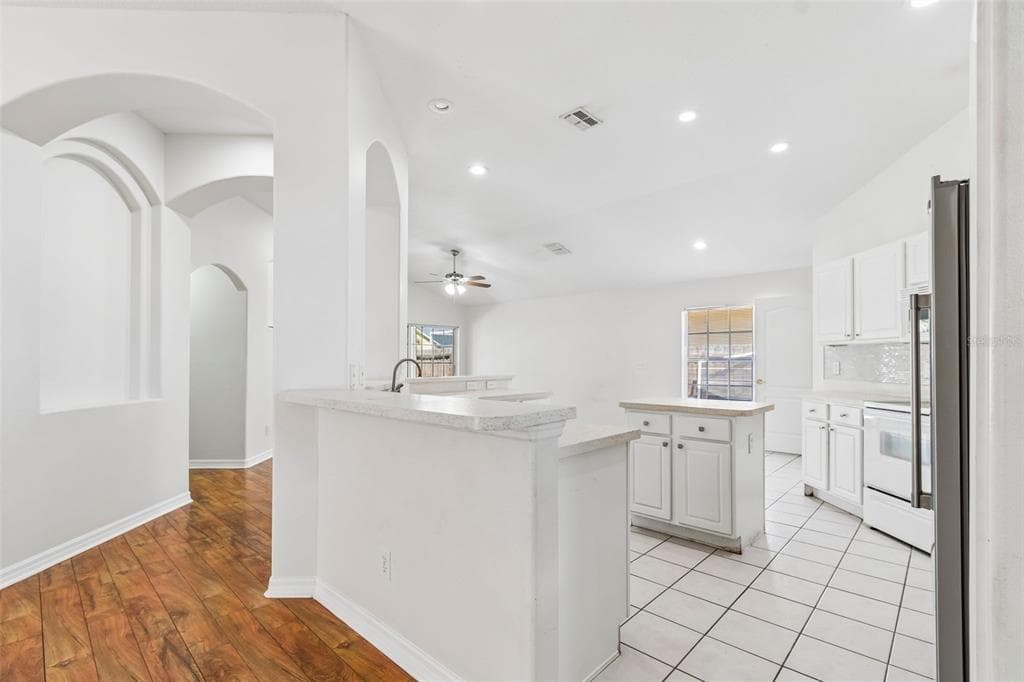 1229 CRIMSON CLOVER LANE, WESLEY CHAPEL, FL 33543 — zdjęcie 5
