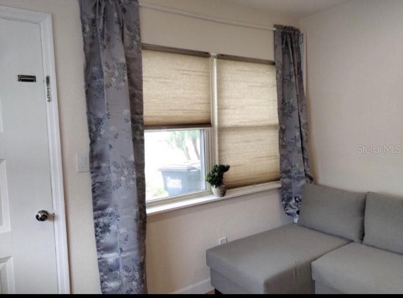405 S ORION AVENUE, CLEARWATER, FL 33765 — zdjęcie 4