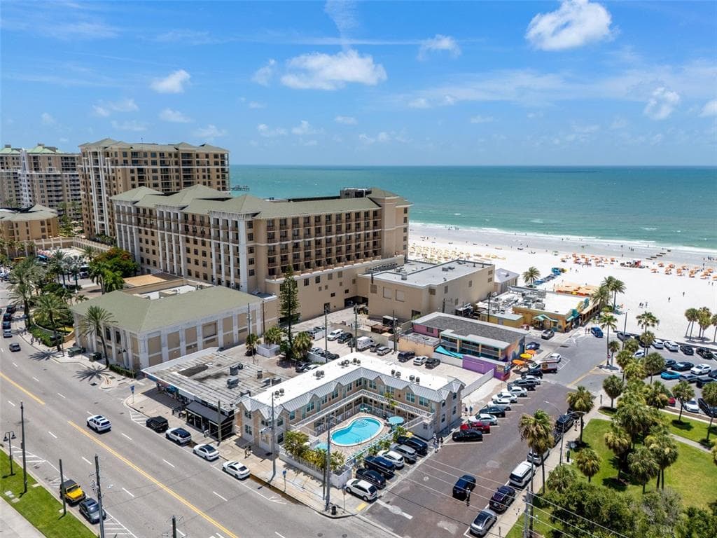 530 MANDALAY AVENUE # 106, CLEARWATER BEACH, FL 33767