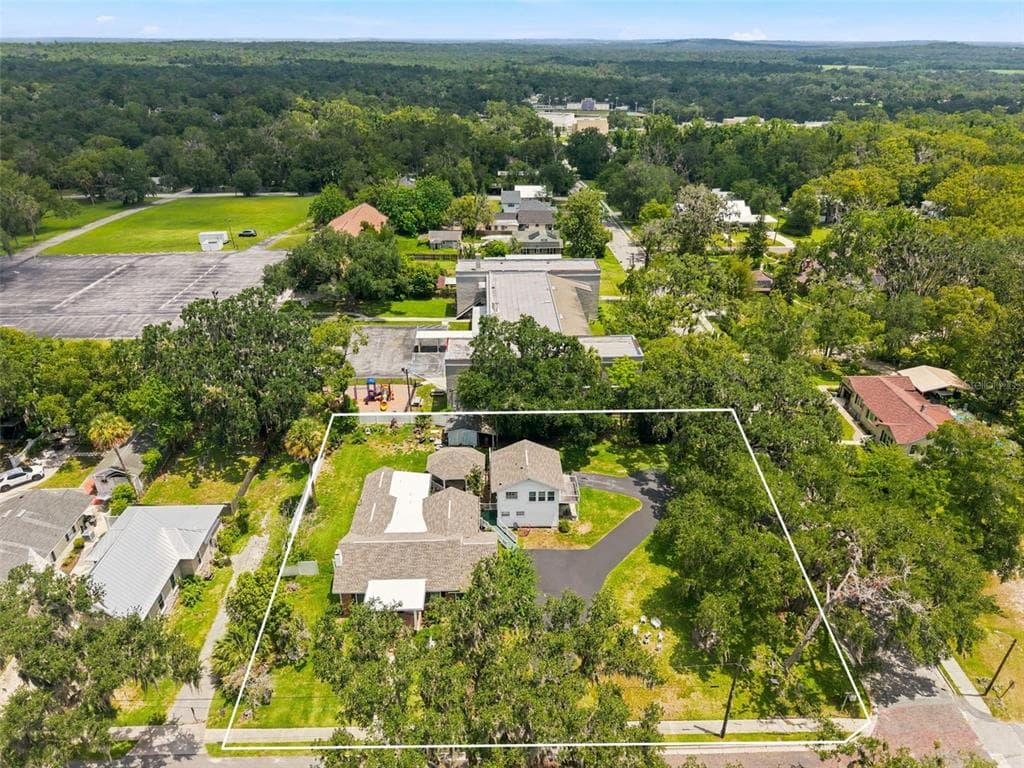 65 OLIVE STREET, BROOKSVILLE, FL 34601