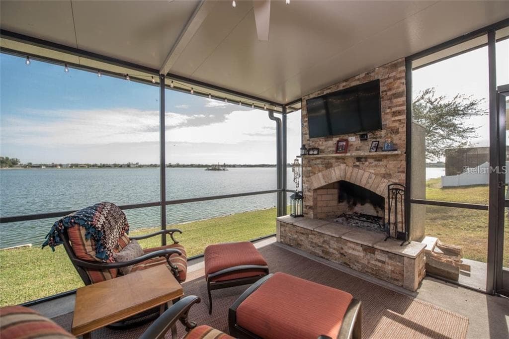 1742 MIRA LAGO CIRCLE, RUSKIN, FL 33570 — zdjęcie 5