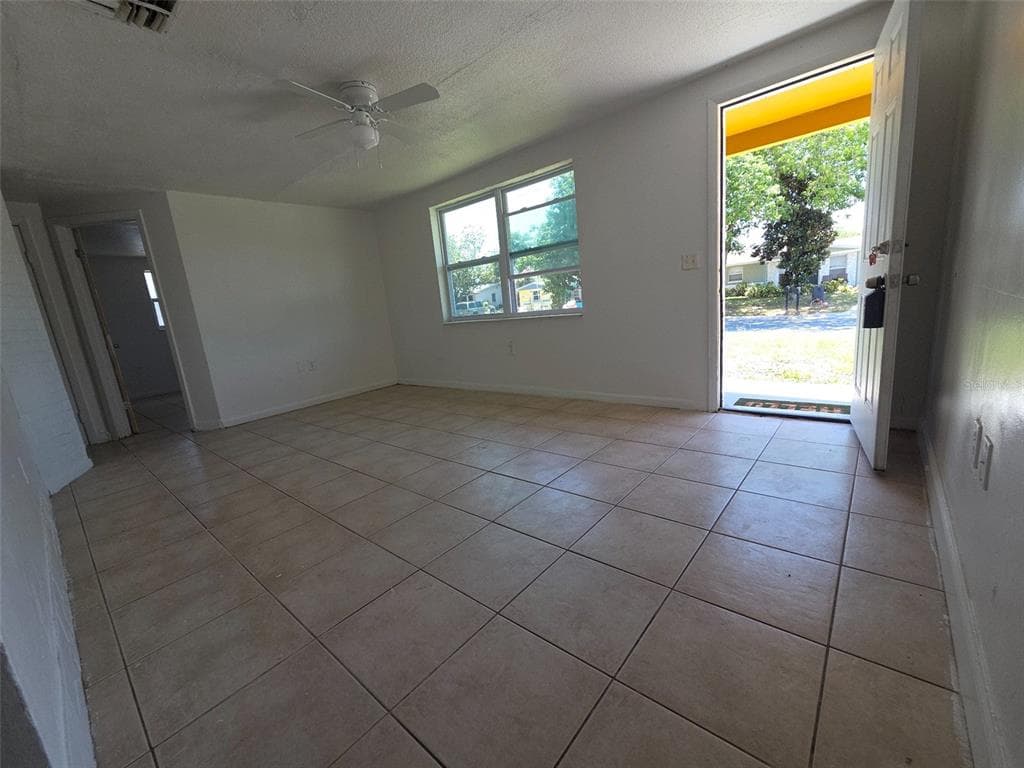 4645 IRENE LOOP, NEW PORT RICHEY, FL 34652 — zdjęcie 4