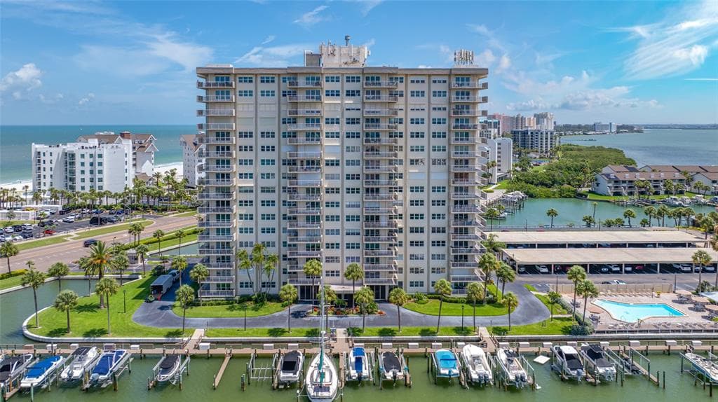 1621 GULF BOULEVARD # 706, CLEARWATER BEACH, FL 33767