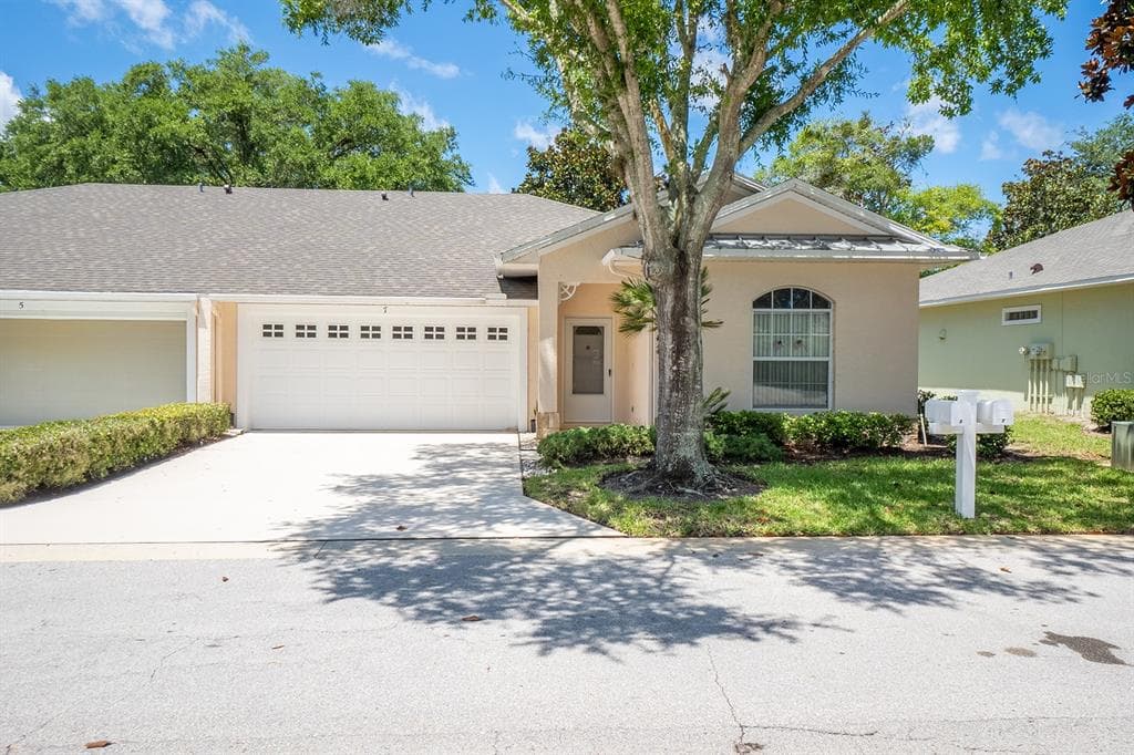 7 ARBOR TRACE # 2, PALM COAST, FL 32137