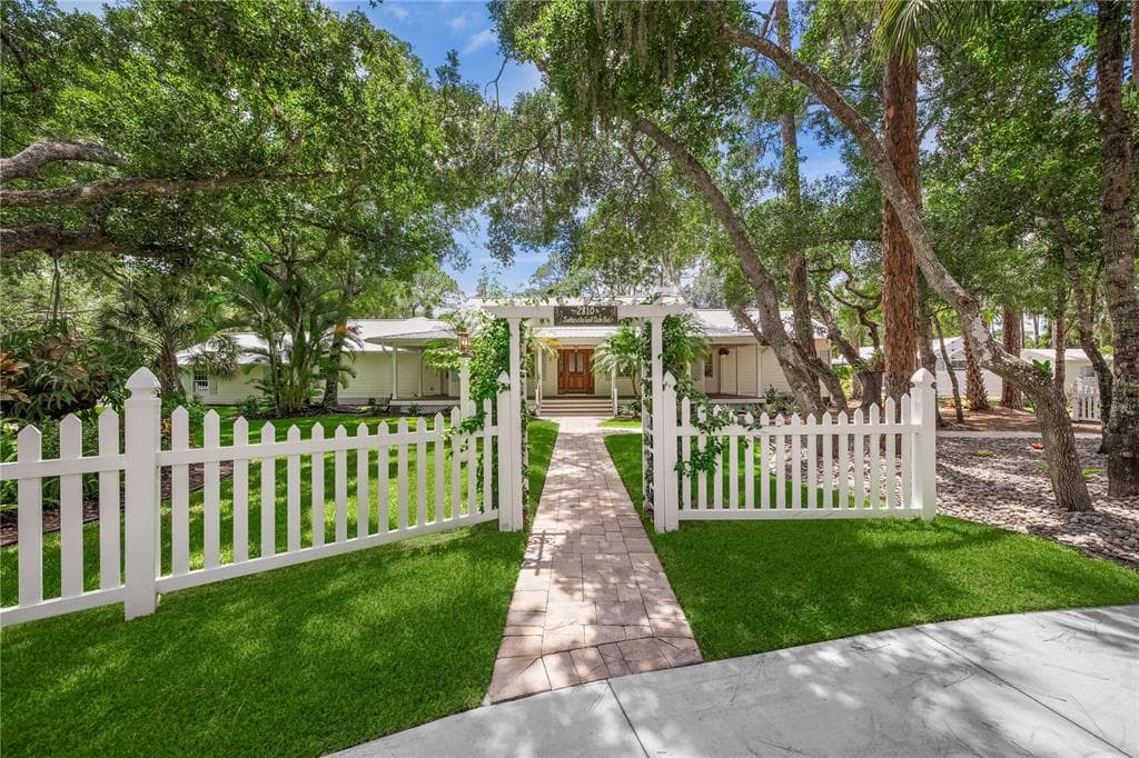 2810 SARASOTA GOLF CLUB BOULEVARD, SARASOTA, FL 34240 — zdjęcie 5