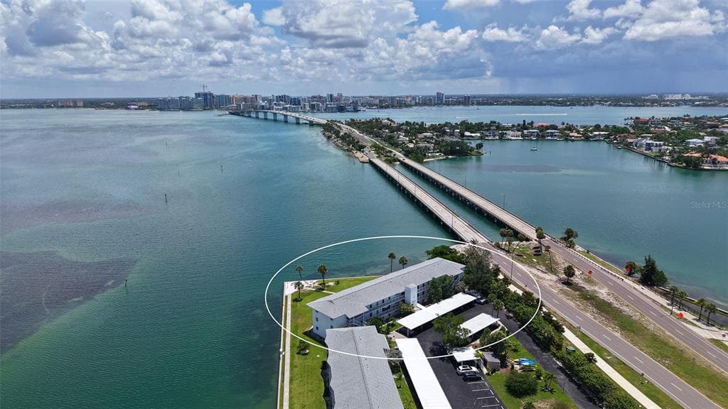 777 JOHN RINGLING BOULEVARD # 24, SARASOTA, FL 34236 — zdjęcie 2