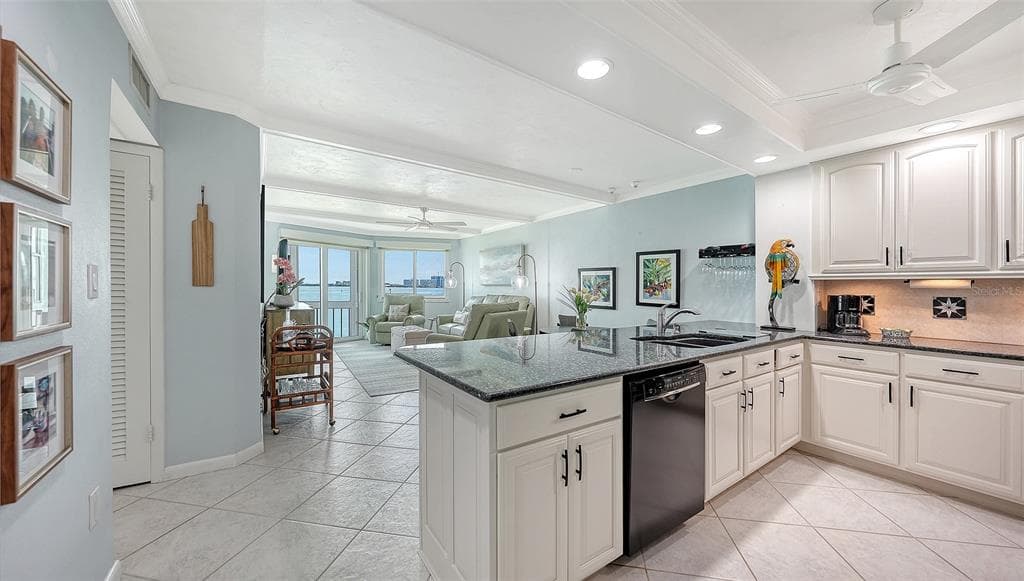 777 JOHN RINGLING BOULEVARD # 24, SARASOTA, FL 34236 — zdjęcie 5