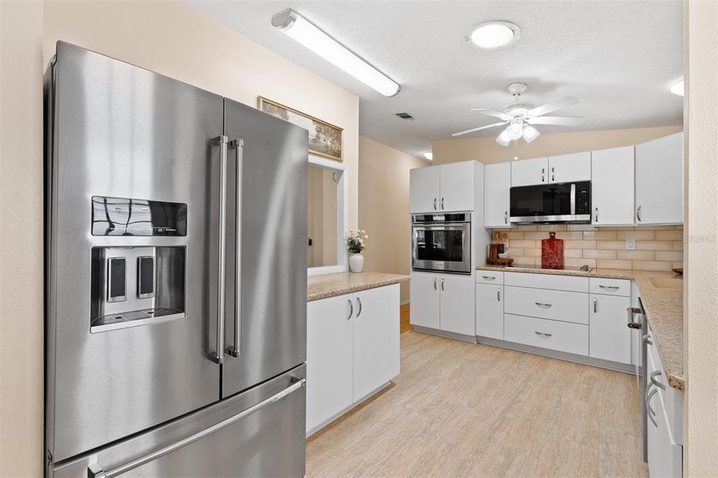 1726 HILTON HEAD BOULEVARD, LADY LAKE, FL 32159 — zdjęcie 4