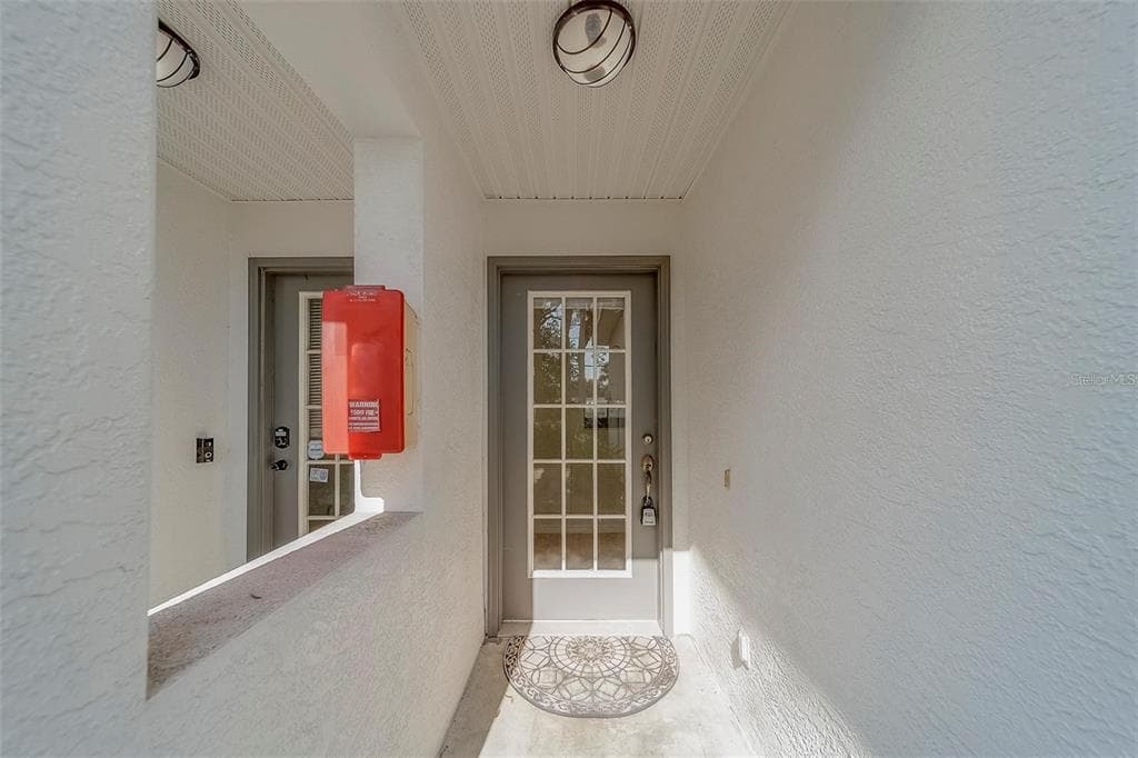 9209 JAKES PATH, LARGO, FL 33771 — zdjęcie 2