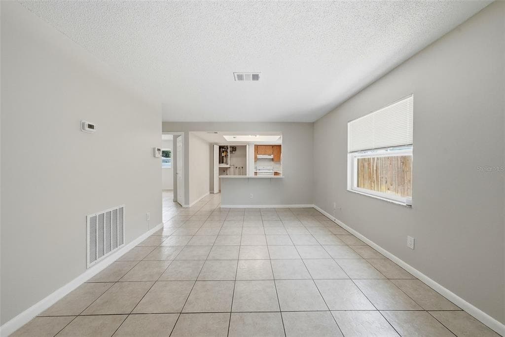 2564 42ND AVENUE N, ST PETERSBURG, FL 33714 — zdjęcie 3