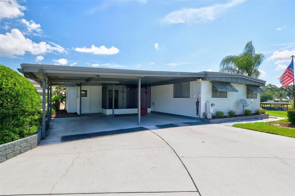 34312 CARL ROAD, LEESBURG, FL 34788 — zdjęcie 2