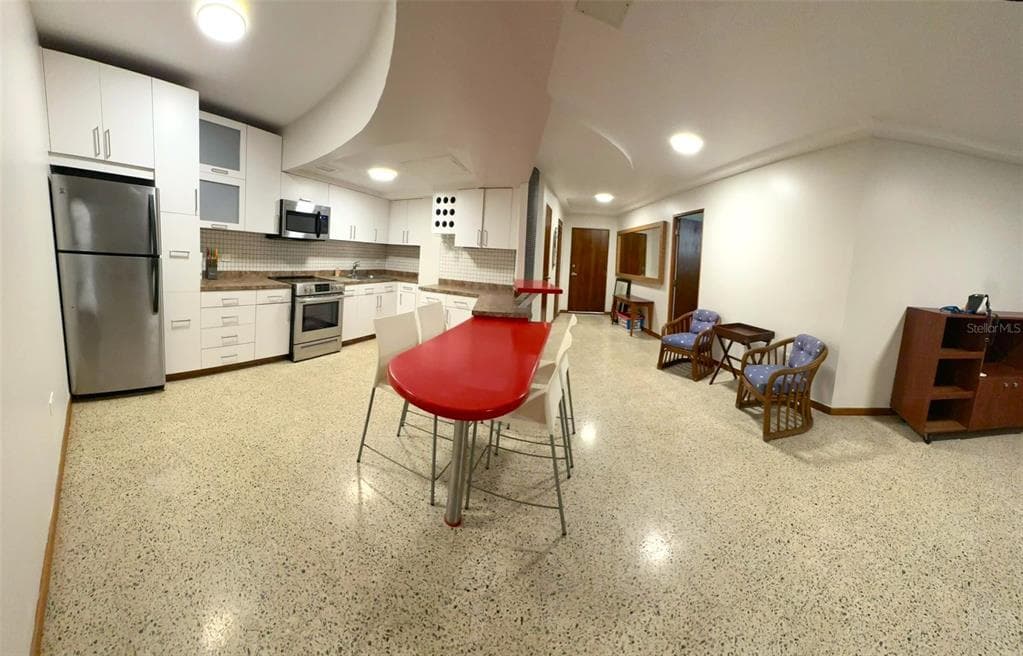 185 CALLE PINE GROVE # B-1, CAROLINA, PR 00979 — zdjęcie 3