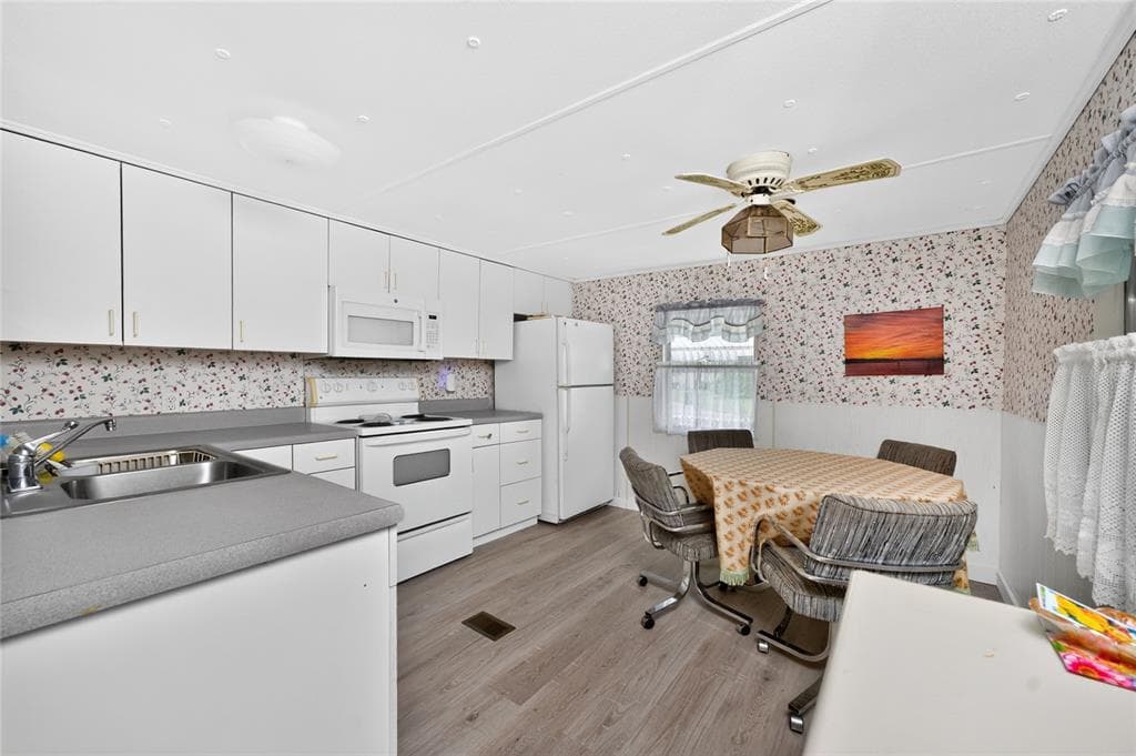 7514 SILAGE CIRCLE, PORT CHARLOTTE, FL 33981 — zdjęcie 2