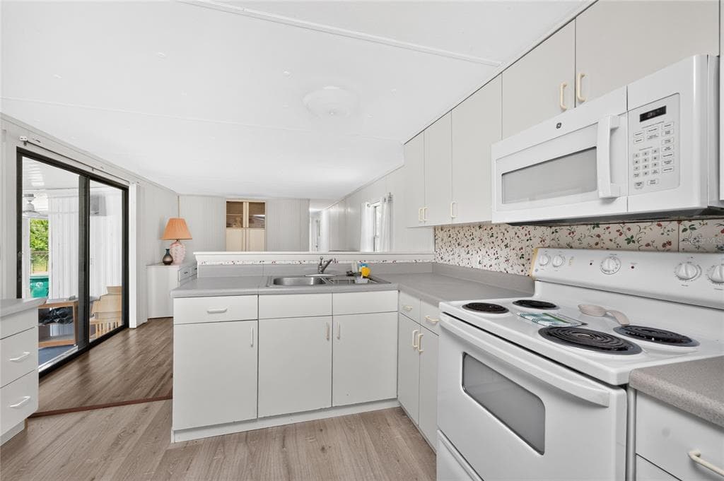 7514 SILAGE CIRCLE, PORT CHARLOTTE, FL 33981 — zdjęcie 4