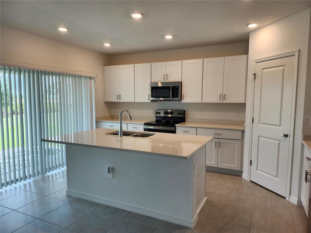 1009 CALICO POINTE CIRCLE, GROVELAND, FL 34736 — zdjęcie 2