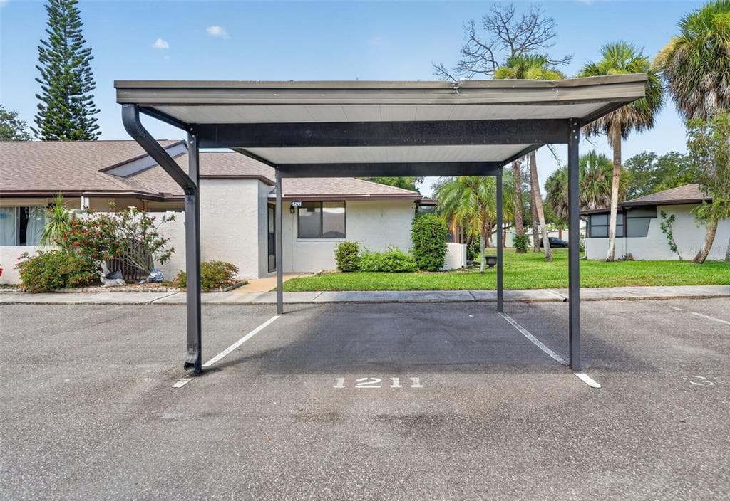 1211 11TH CIRCLE SE, LARGO, FL 33771 — zdjęcie 2