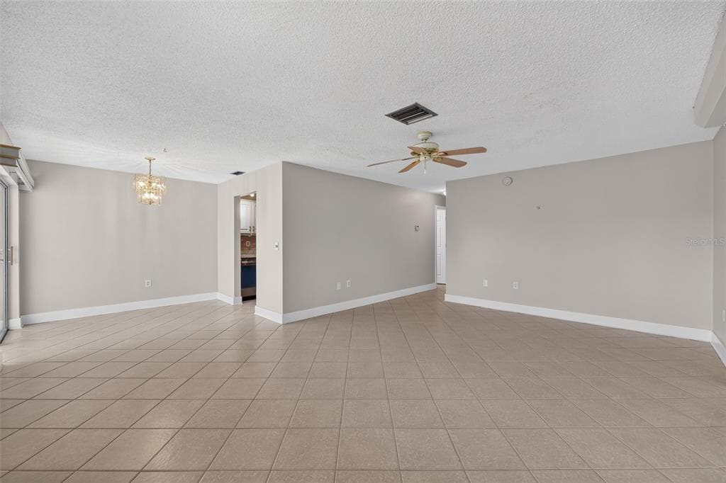 1211 11TH CIRCLE SE, LARGO, FL 33771 — zdjęcie 5