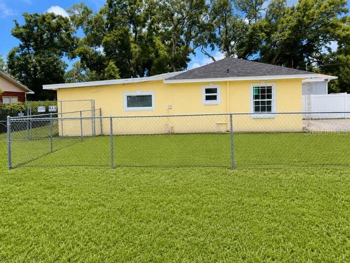 1807 E WATERS AVENUE, TAMPA, FL 33604 — zdjęcie 4