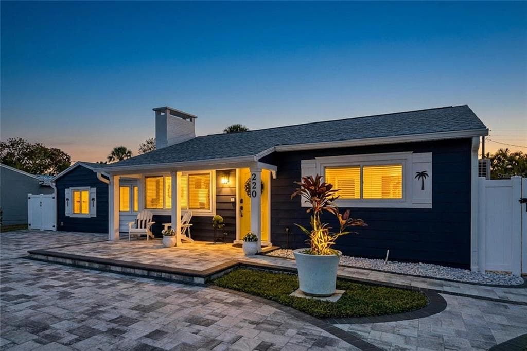 220 40TH AVENUE, ST PETE BEACH, FL 33706 — zdjęcie 4