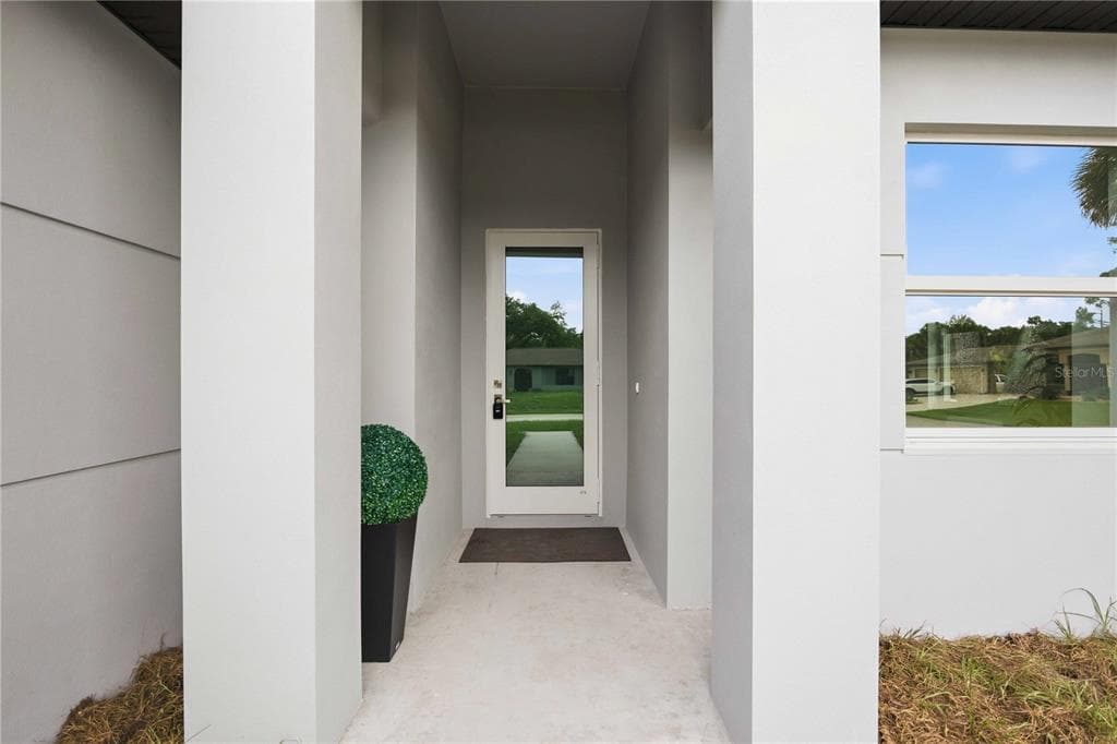 16213 CASHMERE AVENUE, PORT CHARLOTTE, FL 33954 — zdjęcie 3