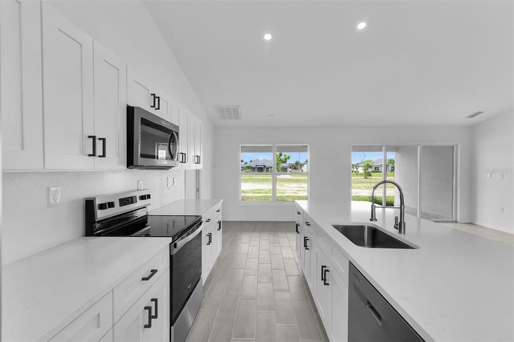4130 NW 33RD STREET, CAPE CORAL, FL 33993 — zdjęcie 5