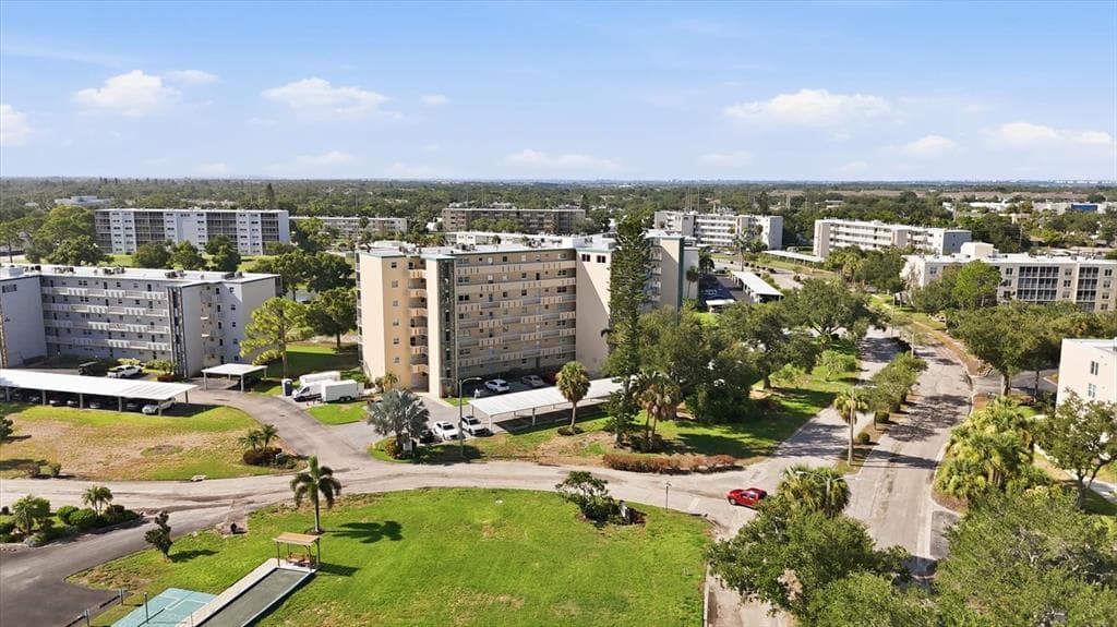 4040 IRONWOOD CIRCLE # 304F, BRADENTON, FL 34209