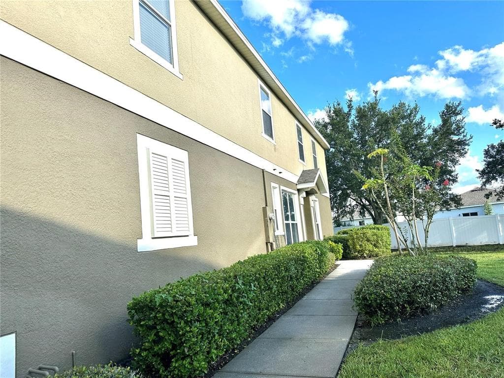 1971 ESTANCIA CIRCLE, KISSIMMEE, FL 34741 — zdjęcie 2