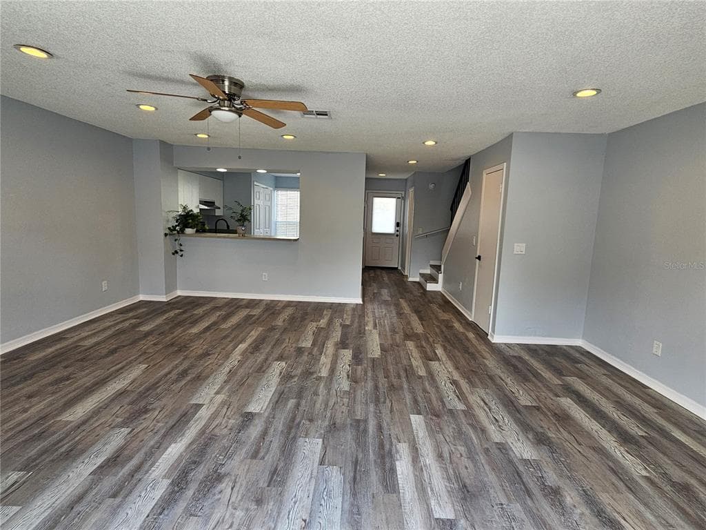 13817 STONE MILL WAY, TAMPA, FL 33613 — zdjęcie 5