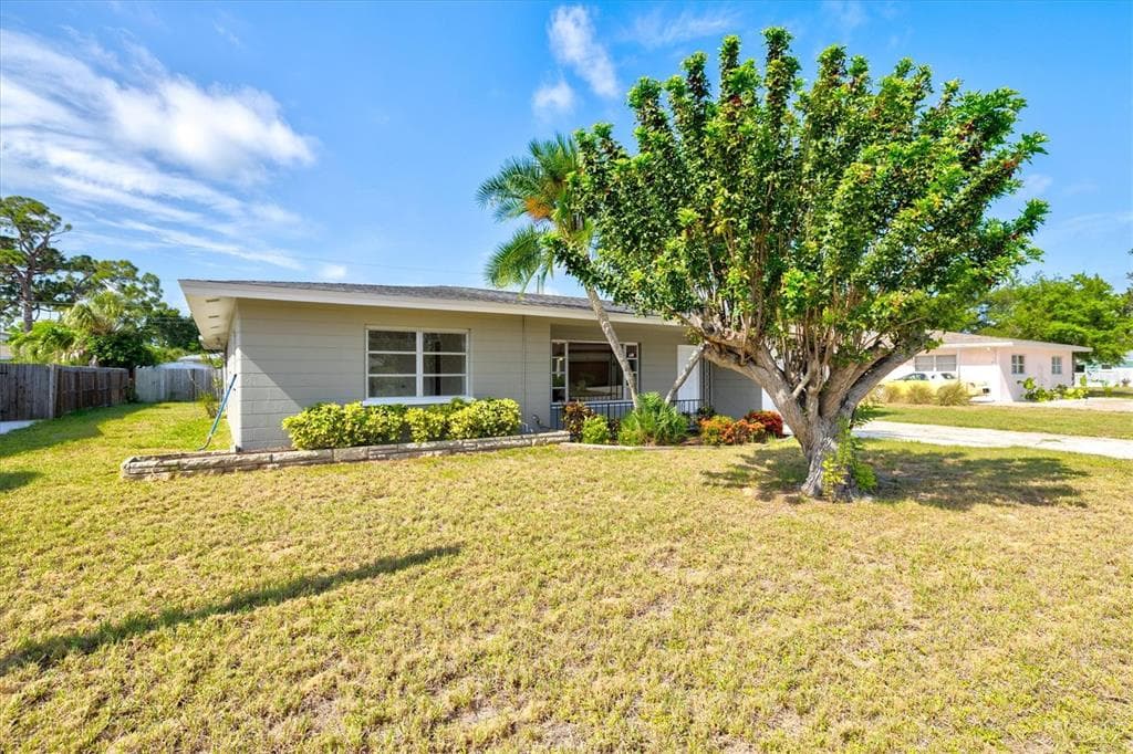106 AURORA STREET E, VENICE, FL 34285 — zdjęcie 3