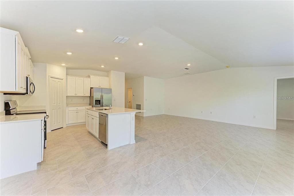 1207 SHEEHAN BOULEVARD, PORT CHARLOTTE, FL 33952 — zdjęcie 4