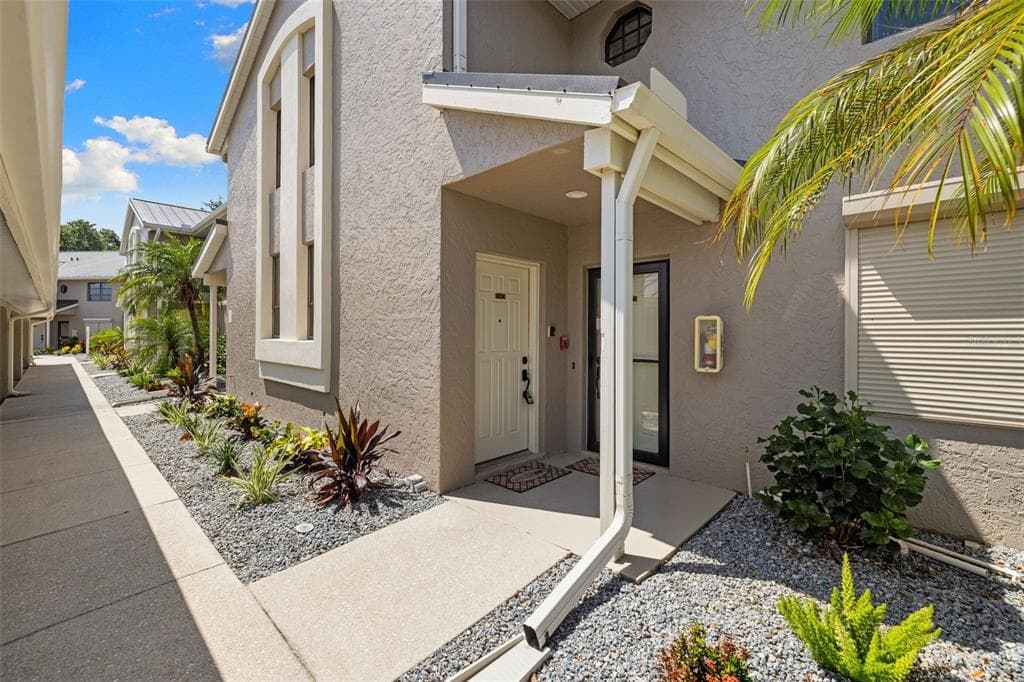 1335 SAXONY CIRCLE # 324, PUNTA GORDA, FL 33983 — zdjęcie 2