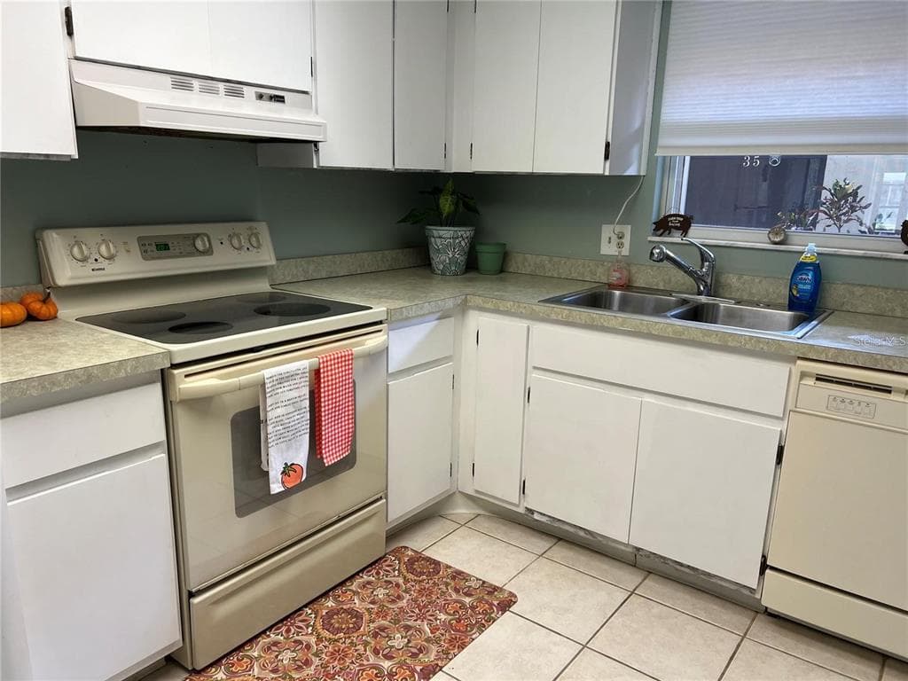 1100 E BAY DRIVE # 35, LARGO, FL 33770 — zdjęcie 3