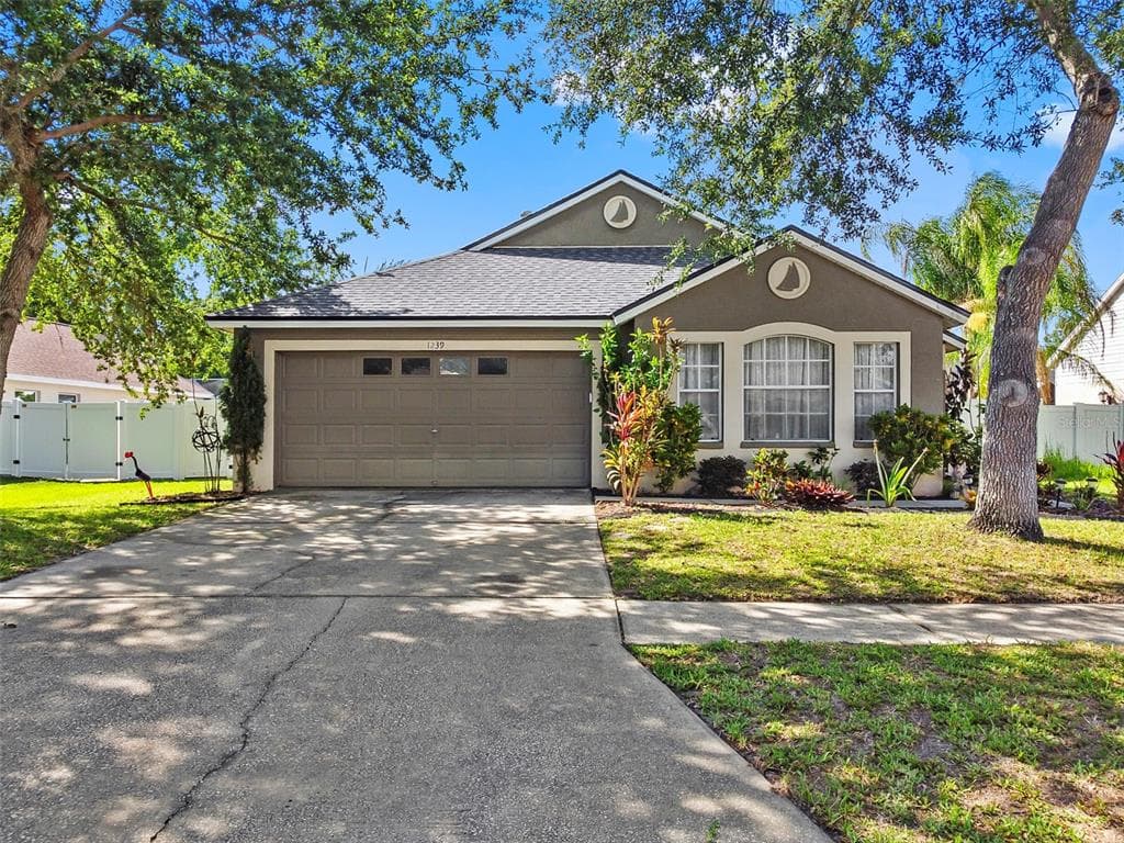 1239 AVONWOOD COURT, LUTZ, FL 33559