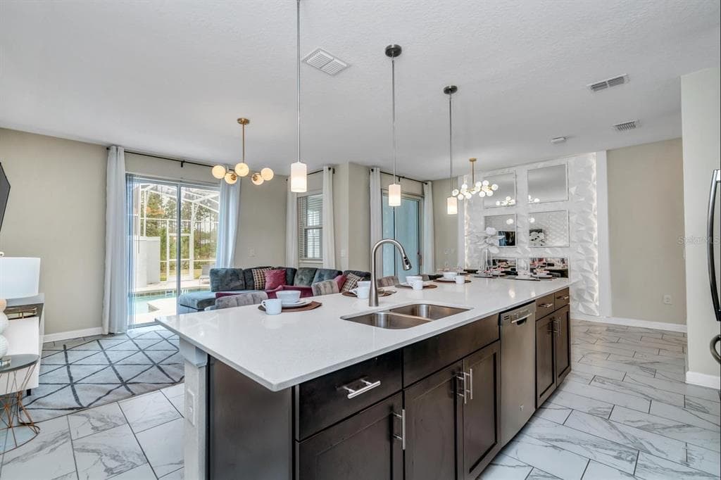 640 PEBBLE BEACH DRIVE, DAVENPORT, FL 33896 — zdjęcie 4