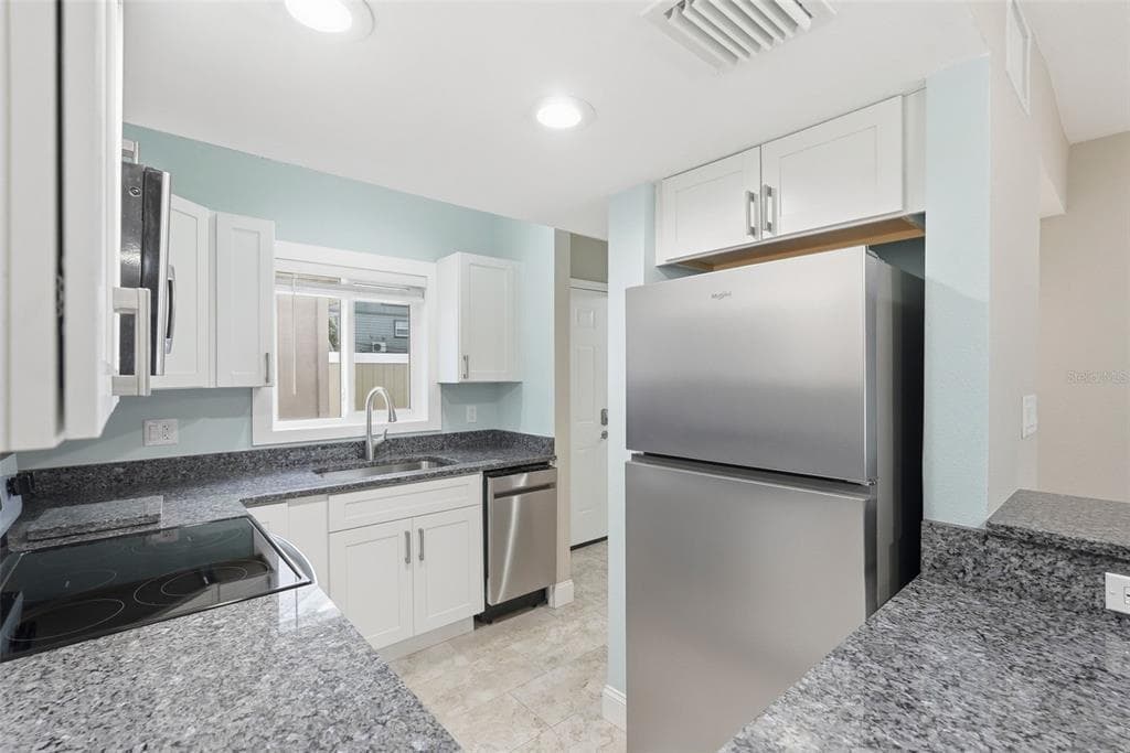 3120 BEACH BOULEVARD S # 1, GULFPORT, FL 33707 — zdjęcie 5